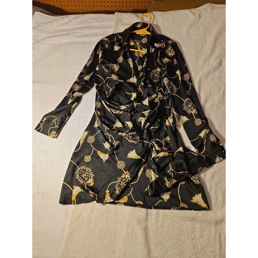 Women's Long Sleeve V-Neck Dress Size S‎